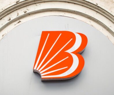 Kto decyduje o gospodarce państwa - wpływ polityki na ekonomię