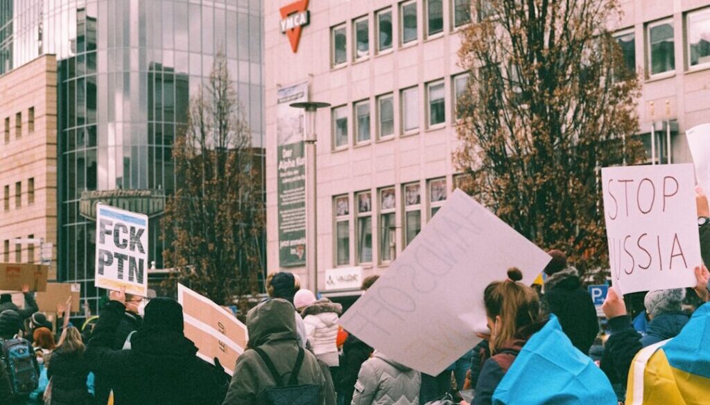 Unia Europejska a polskie prawo - jak unijne przepisy wpływają na życie?