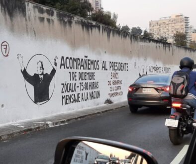 Populizm w polityce - jak go rozpoznać i jakie są jego konsekwencje?